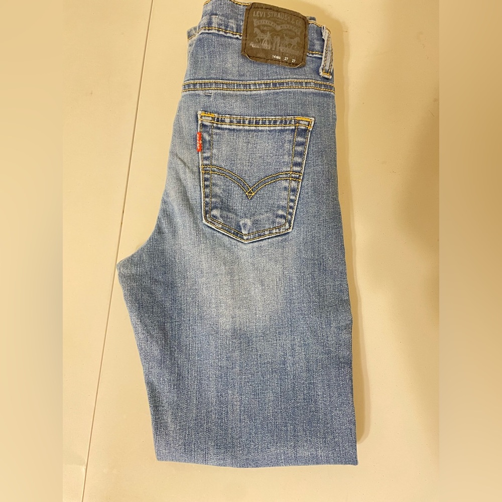Levi’s boys size 14 blue jeans